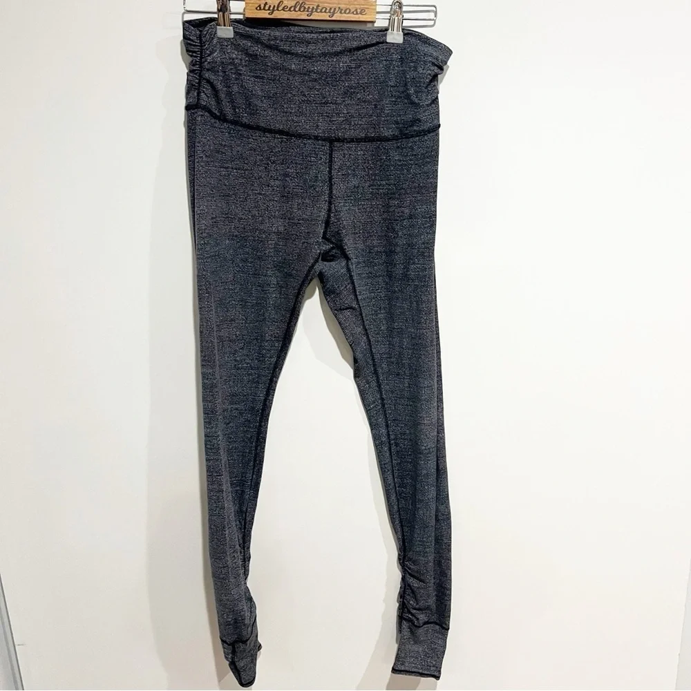 Lululemon Still Mind Tight *28